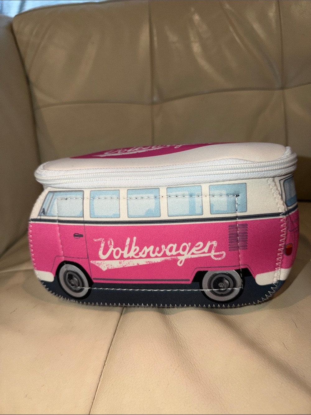 Brisa’s official licensed Pink VW retro Camper Van waist bag